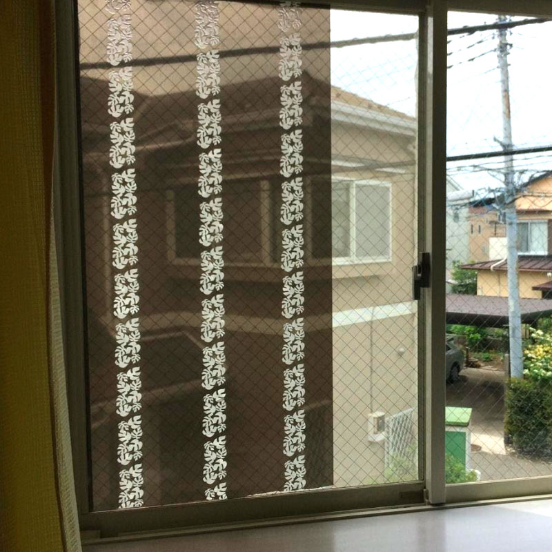 厚木市林エリア、戸建て腰高窓透明ワイヤーガラスのヒビ割れガラス交換修理ビフォア画像